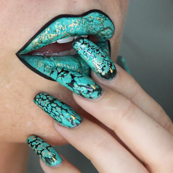 Marble Lips Are The Newest Makeup Trend Going Viral On Instagram