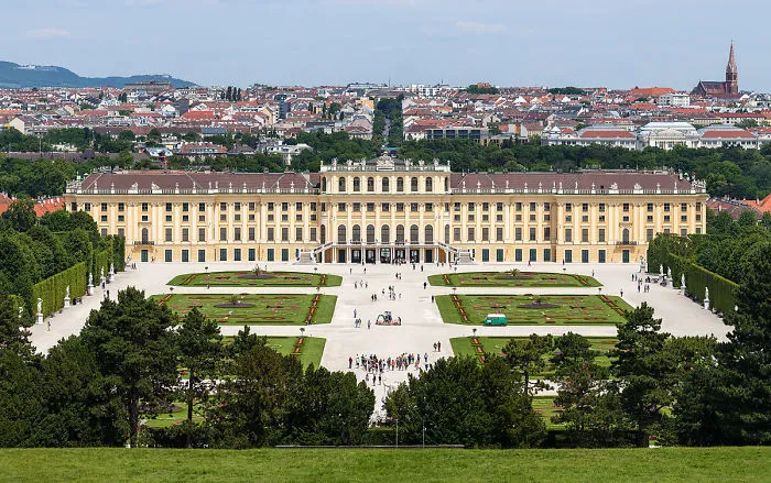4 Places You Must See In Vienna