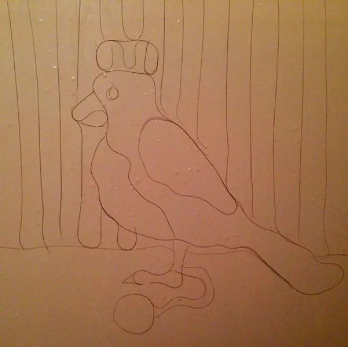 This Girl Accidentaly Created A "Drawing" Using Her Shower Hair, And Now She Can't Stop