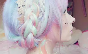 Holographic Hair Is Here And It's The Hottest Hair Trend Of 2017