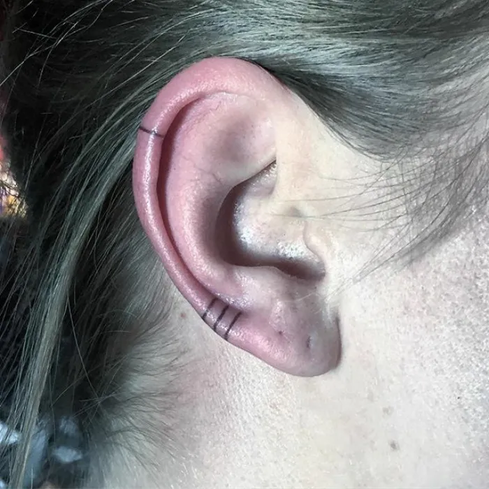 La tendencia de los tatuajes en el hélix está conquistando instagram, y tú también querrás uno cuando lo veas