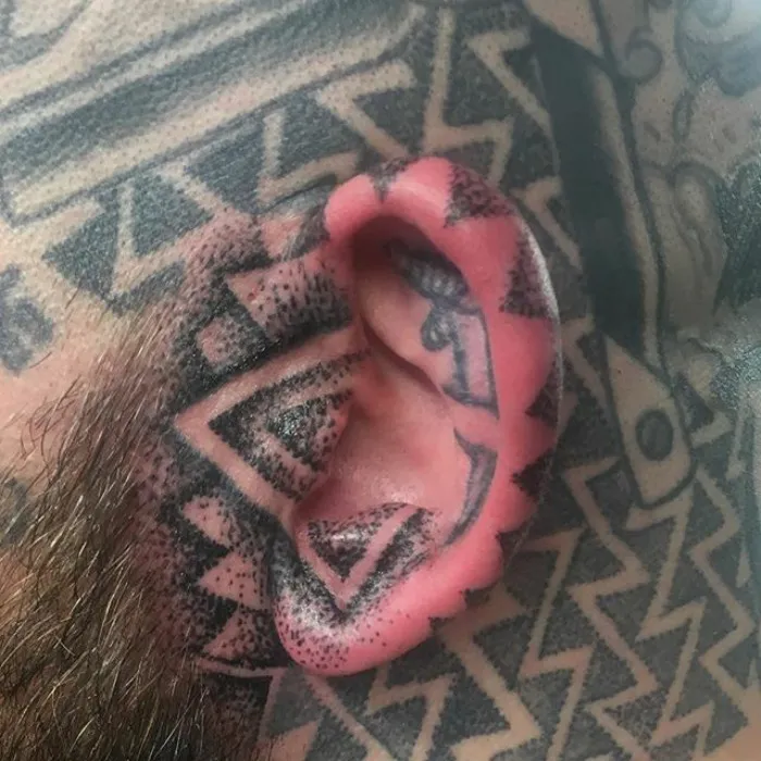 Helix Tattoo Trend Is Taking Over Instagram, And These 51 Pics Will Make You Want To Get One Too