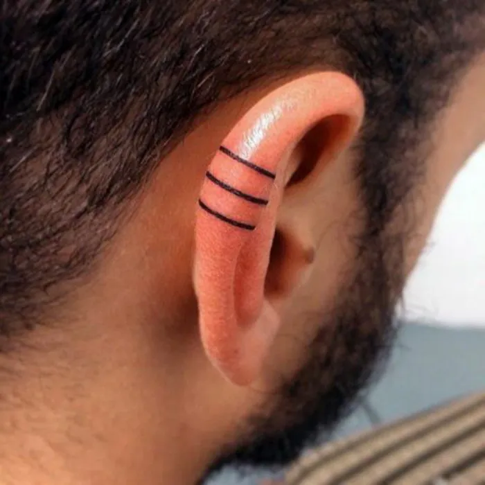 La tendencia de los tatuajes en el hélix está conquistando instagram, y tú también querrás uno cuando lo veas