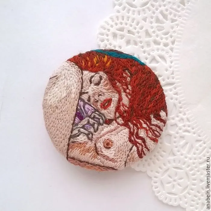 Russian Artist Anna Fedorenko Creates Tiny Replicas Of Paintings Using Embroidery