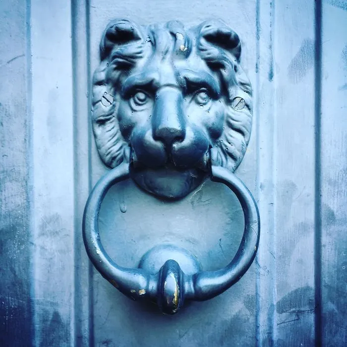 I'm Slightly Obsessed With Knockers
