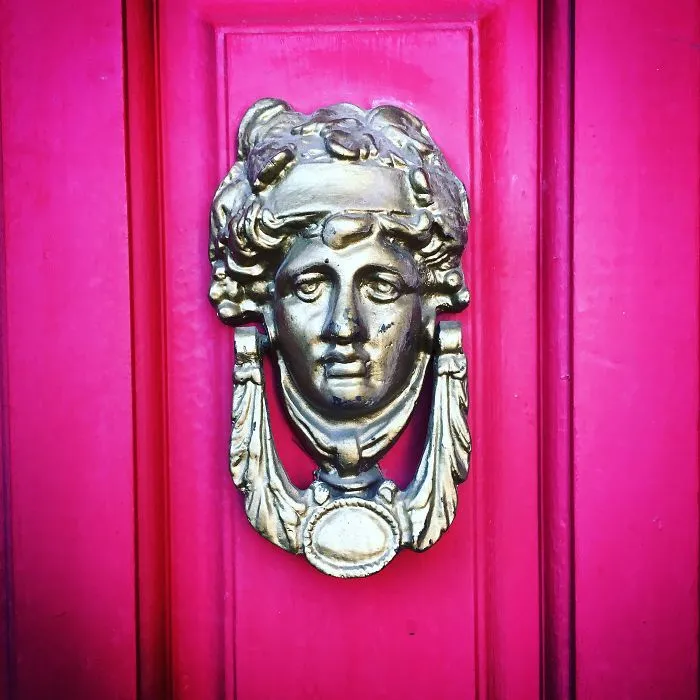 I'm Slightly Obsessed With Knockers