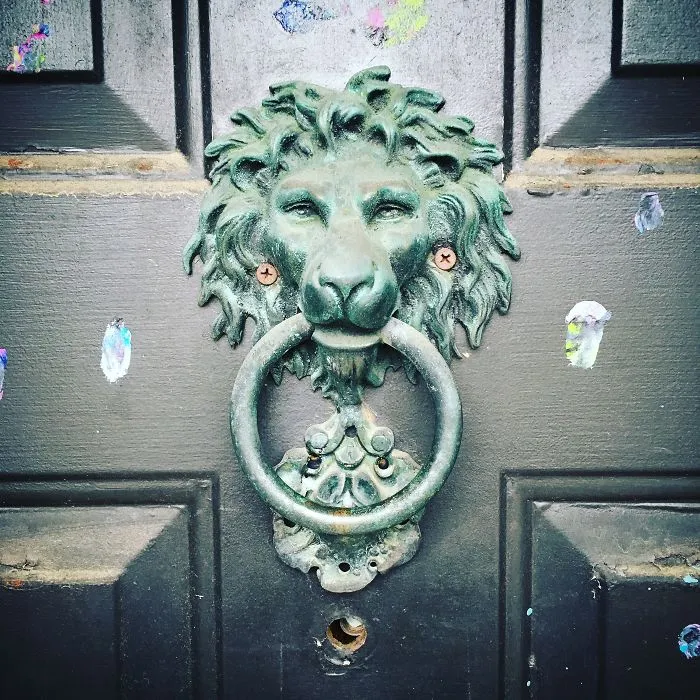 I'm Slightly Obsessed With Knockers