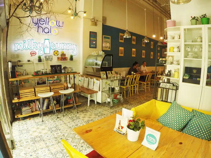 I Am Loving This All-Day Breakfast Place In Makati.
