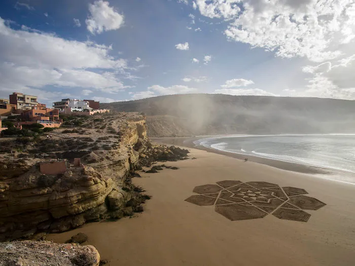 I Create Beach Art Inspired By Arabic Designs And Patterns