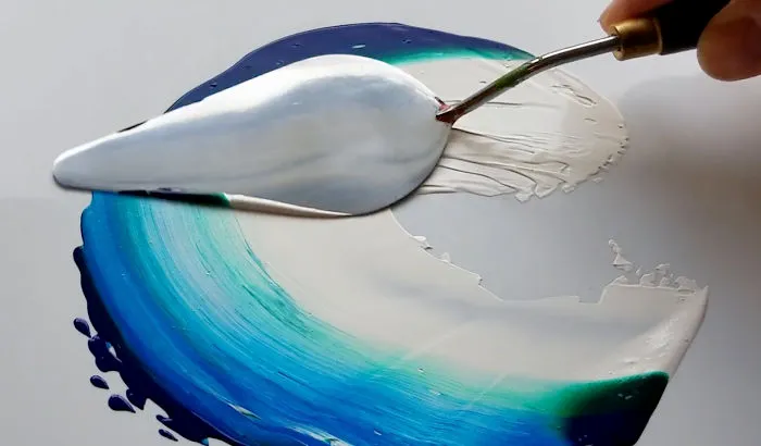 It's Really Hard To Peel Your Eyes From This Strangely Addictive Site