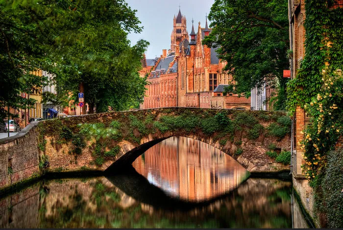 The Most Beautiful Cities In Belgium: "Venice Of The North" And The City Of Diamonds
