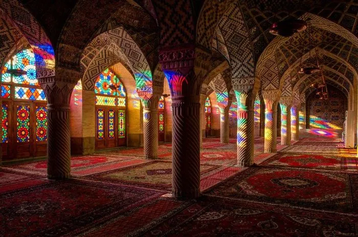 I Photographed Nasir-Ol-Molk, The Most Beautiful Mosque In The World