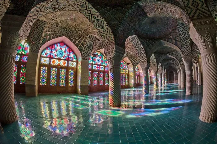 I Photographed Nasir-Ol-Molk, The Most Beautiful Mosque In The World