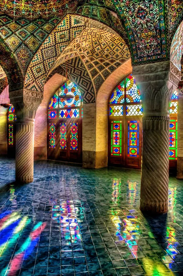 I Photographed Nasir-Ol-Molk, The Most Beautiful Mosque In The World