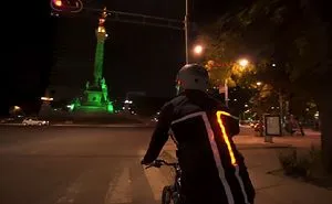 This Vest Won't Ever Let You Pass Unnoticed While Cycling