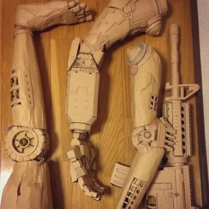 Japanese Cardboard Artist Turns Old Amazon Boxes Into Tanks, Food And Other Incredible Sculptures