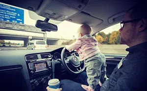 Dad's Photos Give Other Parents Heart Attacks, Until They Realize The Truth Behind Them