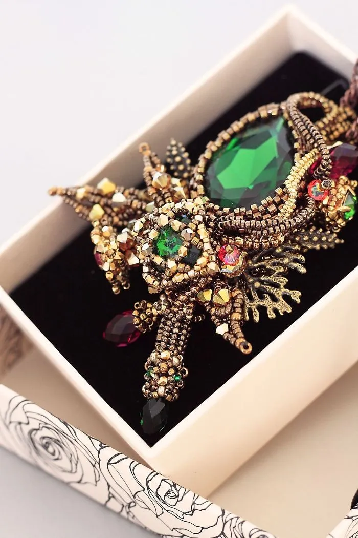 Gorgeous Seed Bead Webs: 25 Amazing Jewelries By Apollinariya Koprivnik