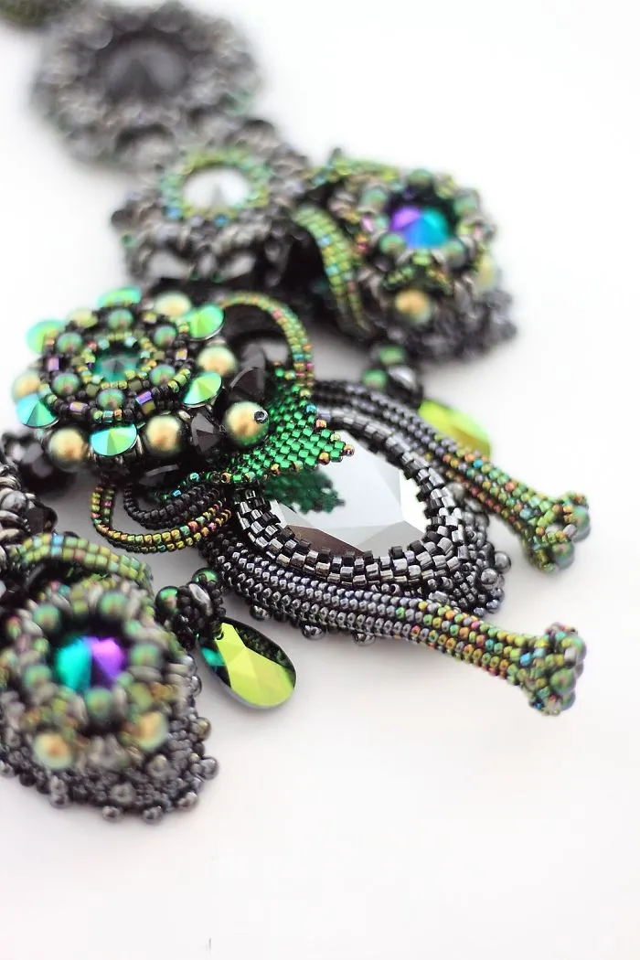 Gorgeous Seed Bead Webs: 25 Amazing Jewelries By Apollinariya Koprivnik