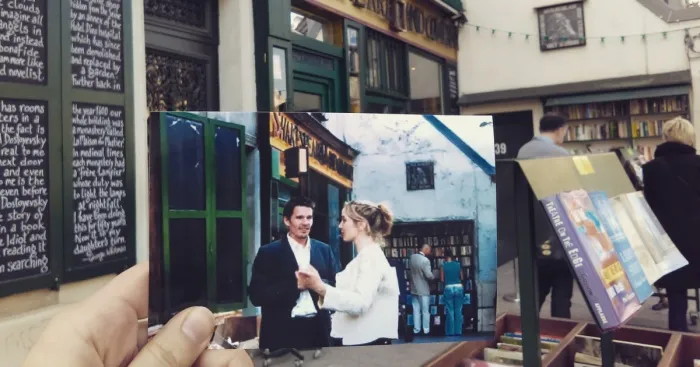 The Turkish Girl Makes It Real These Movies In French Streets