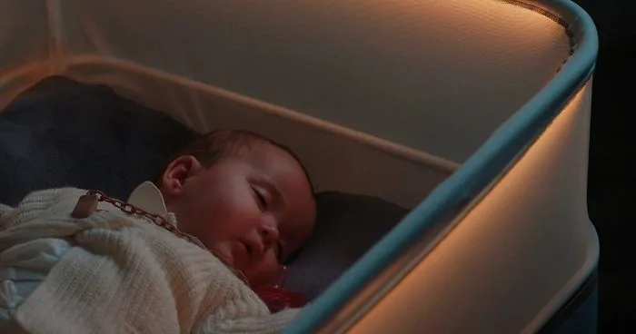 Ford Made A Crib Which Tricks Your Baby Into Falling Asleep. Why Didn't We Think Of That Before?