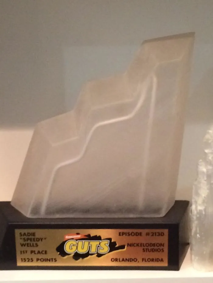 El médico de mi marido tiene este premio en su mesa