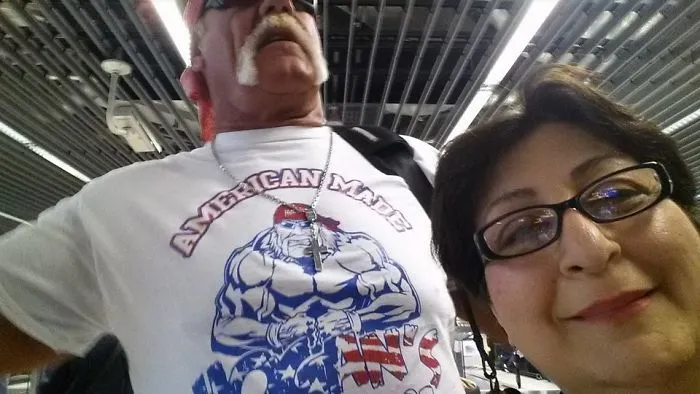 My Foreign Mom Texted Me "I Saw Hog Hogun At Frankfurt Airport And Took A Selfie With Him"
