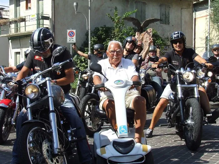 A mi abuelo italiano le da igual todo