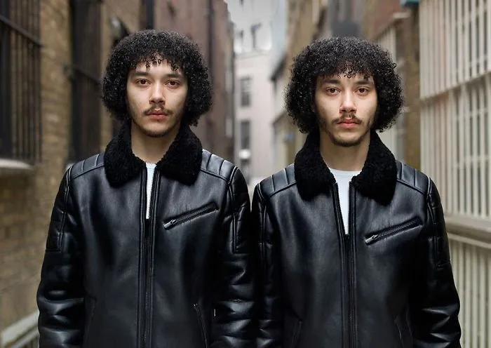 Photos Of Twins In The Photo Project Of Peter Zelewski