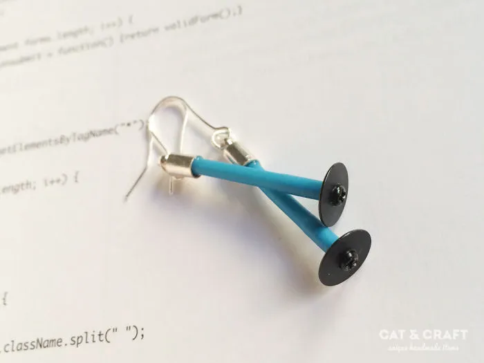 I Turn Old Electronic Devices Into Geeky Jewelry