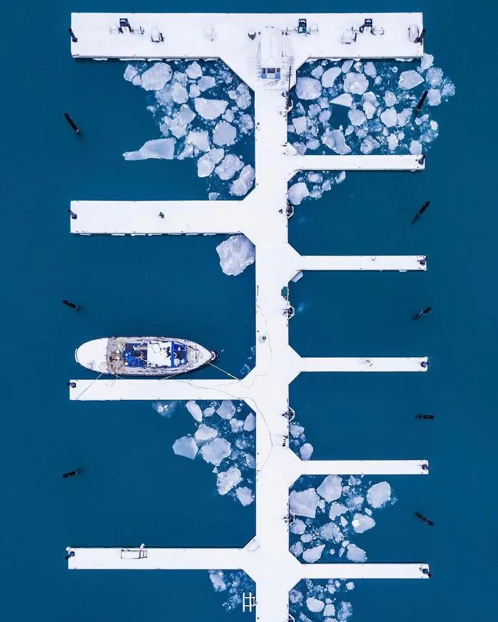 Romanian Photographer Captures Chicago From Above Like You've Never Seen Before