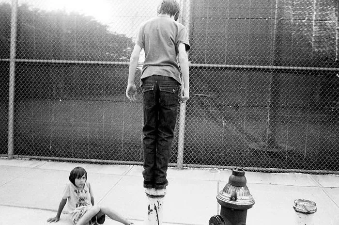 84 Intimate Portraits Of 1970s Rebellious Youth Captured By High School Teacher