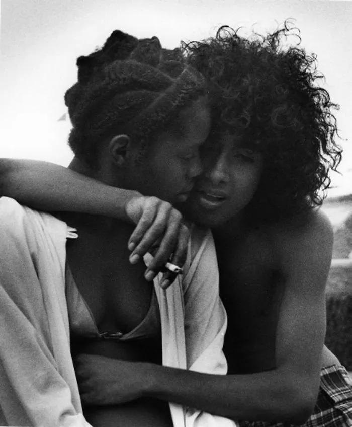 84 Intimate Portraits Of 1970s Rebellious Youth Captured By High School Teacher