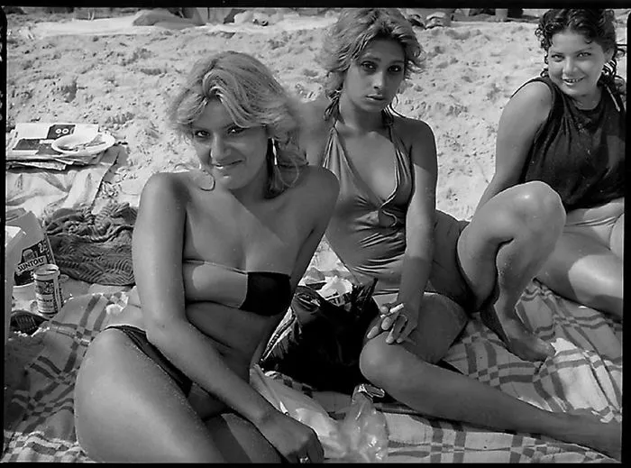 84 Intimate Portraits Of 1970s Rebellious Youth Captured By High School Teacher