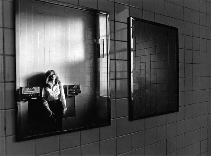 10+ Retratos íntimos de la juventud rebelde de los 70 captados por un profesor de instituto