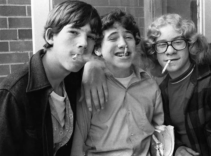 84 Intimate Portraits Of 1970s Rebellious Youth Captured By High School Teacher