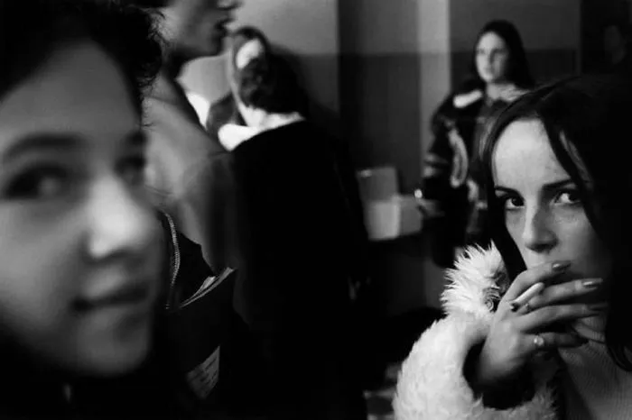 84 Intimate Portraits Of 1970s Rebellious Youth Captured By High School Teacher