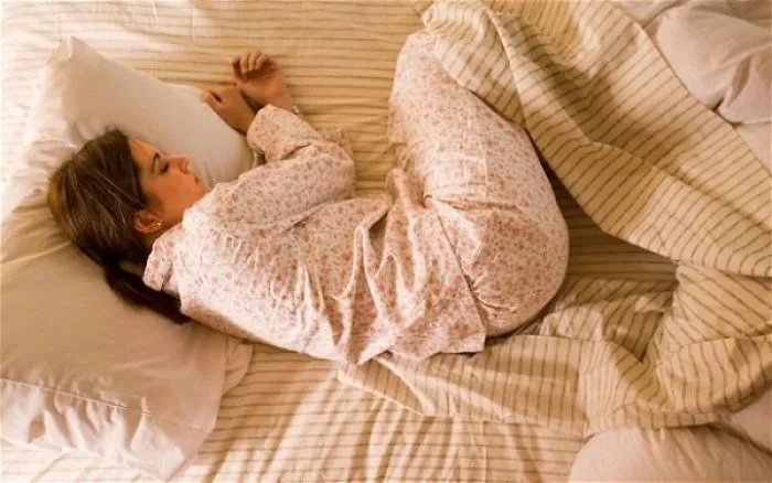 Menstrual Pain Awareness: Women Around The World Are Invited To Share A Picture Of Them Lying In Curled-Up Fetus Position