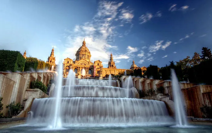 Fuente del palacio Montjuic, Barcelona, España