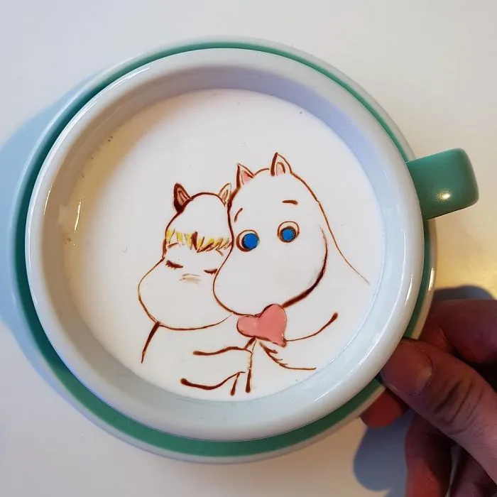 Soy un barista de Corea que crea arte sobre el café
