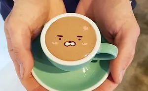 I'm A Barista From Korea Who Creates Art On Coffee