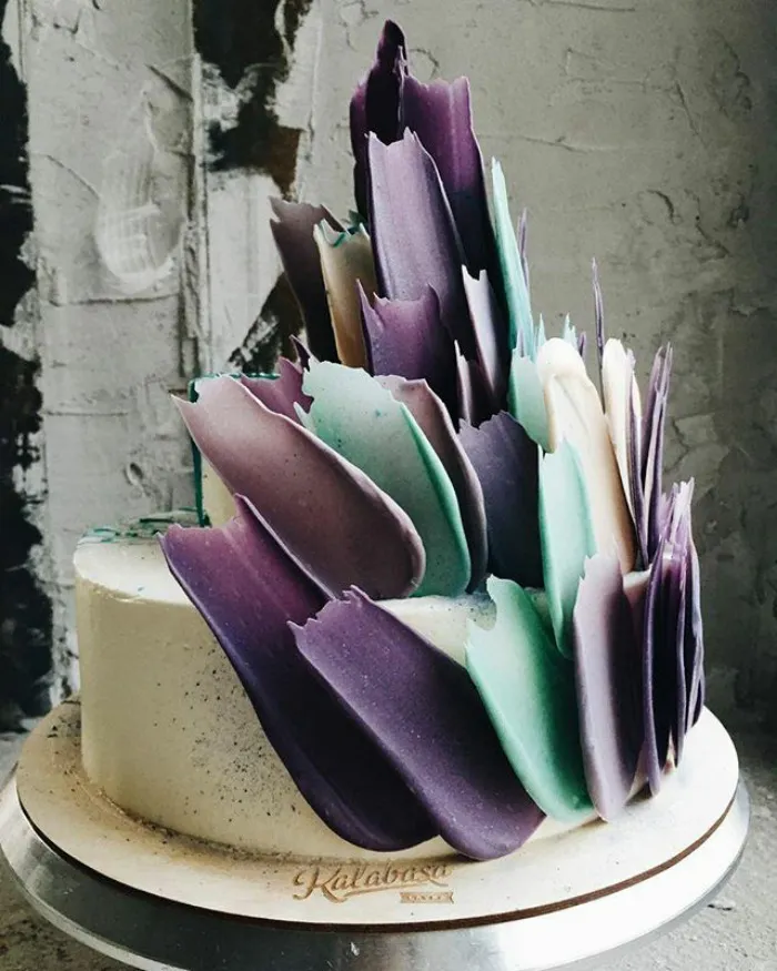 'Brushstroke' Cakes From Russia Are Taking Over Instagram