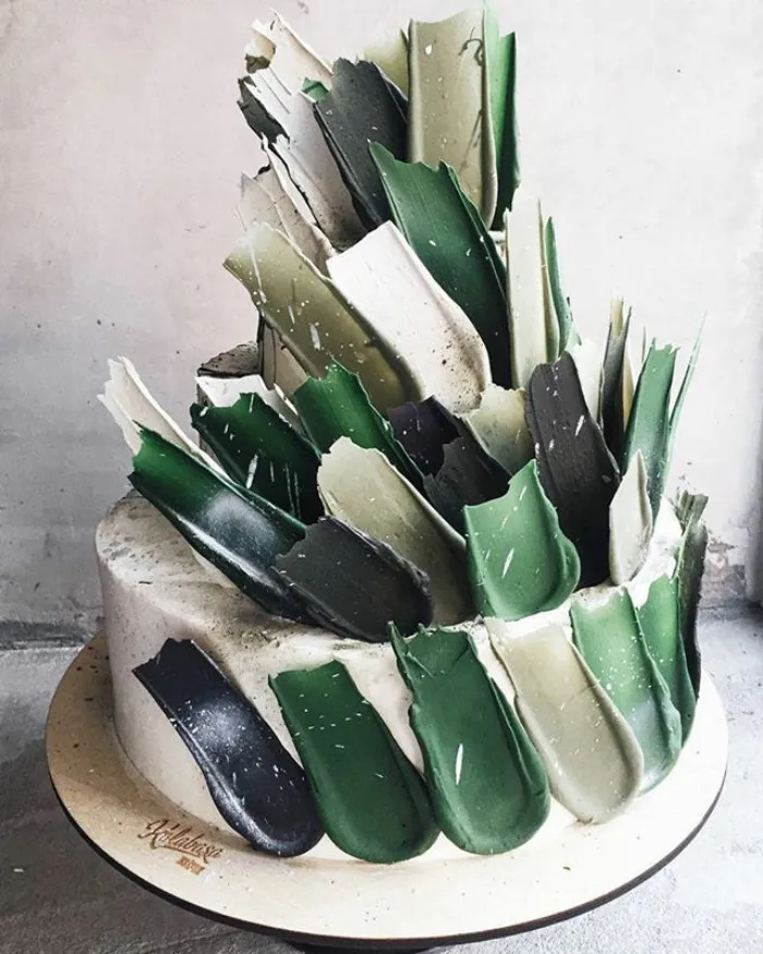 'Brushstroke' Cakes From Russia Are Taking Over Instagram