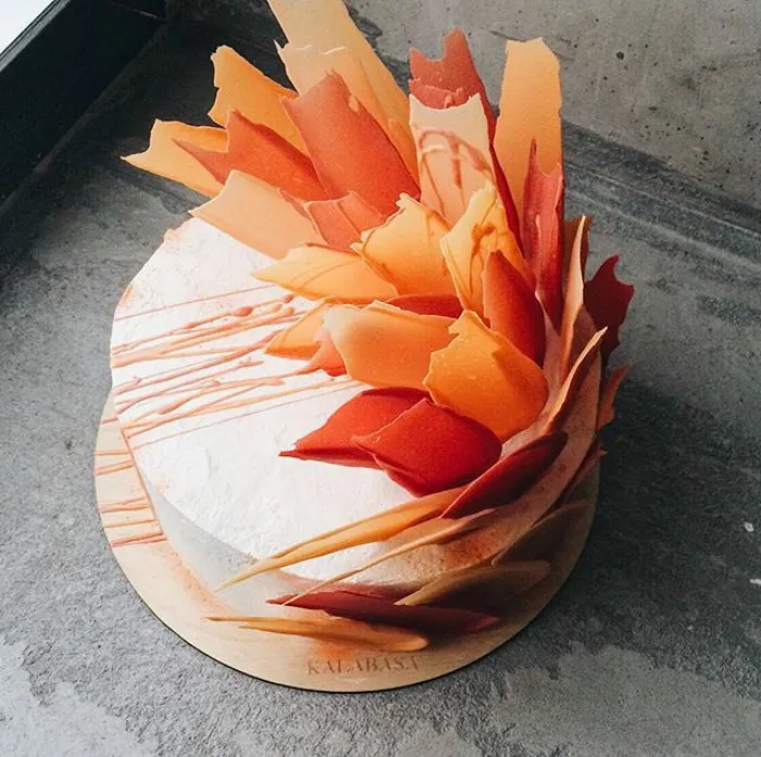 'Brushstroke' Cakes From Russia Are Taking Over Instagram