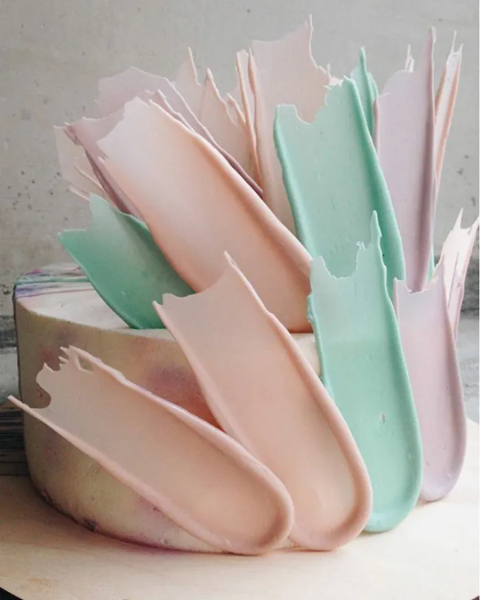 'Brushstroke' Cakes From Russia Are Taking Over Instagram