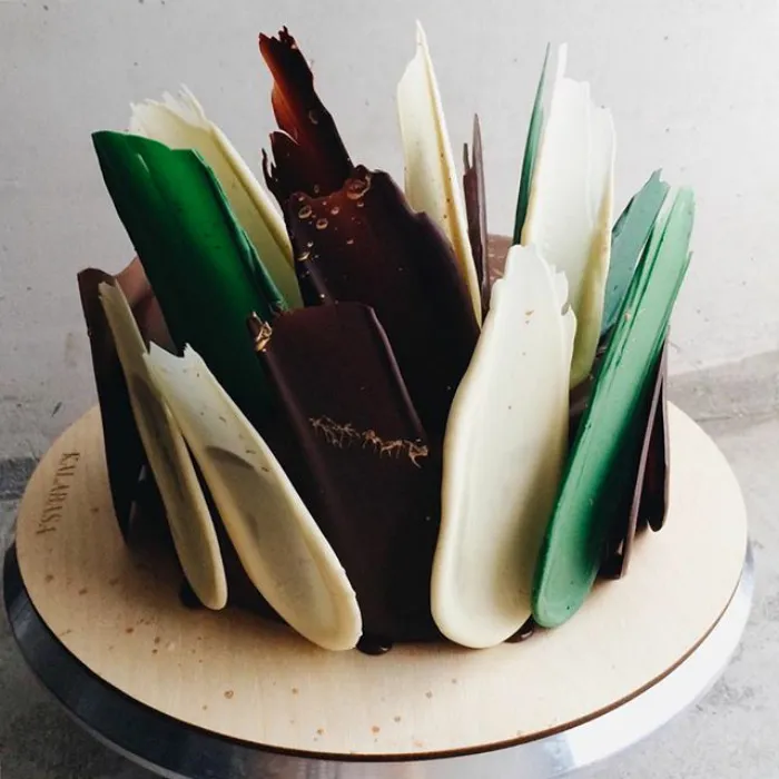 'Brushstroke' Cakes From Russia Are Taking Over Instagram