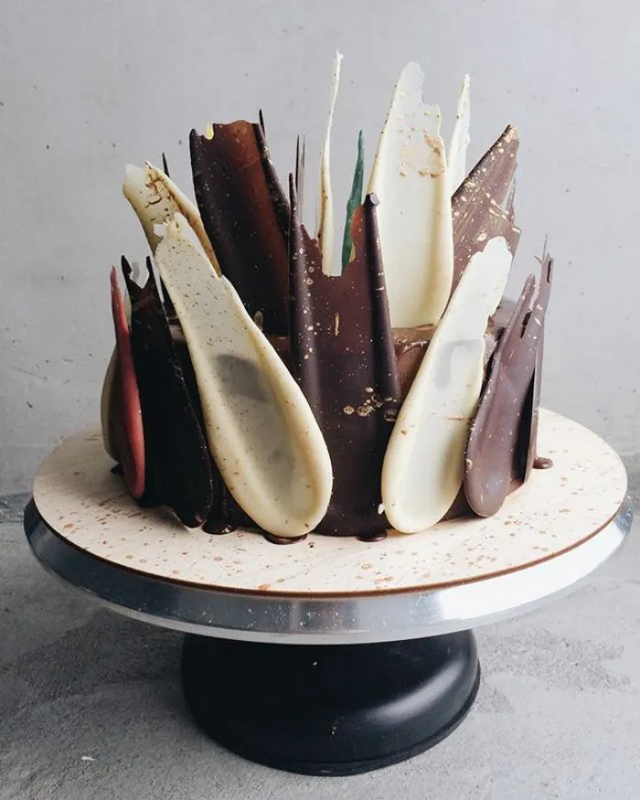 'Brushstroke' Cakes From Russia Are Taking Over Instagram