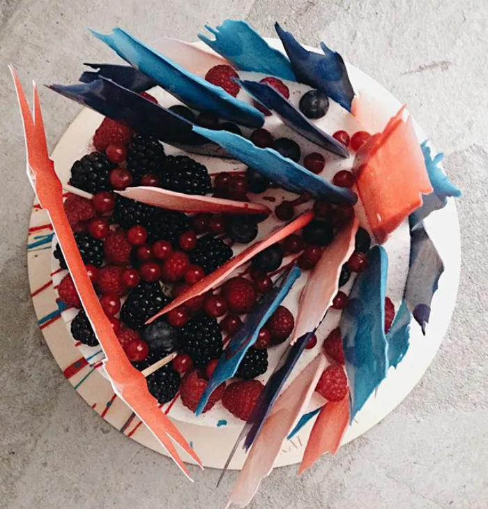 'Brushstroke' Cakes From Russia Are Taking Over Instagram