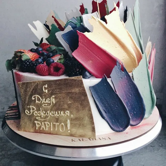 'Brushstroke' Cakes From Russia Are Taking Over Instagram