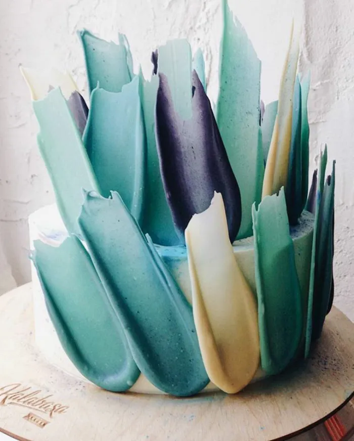'Brushstroke' Cakes From Russia Are Taking Over Instagram